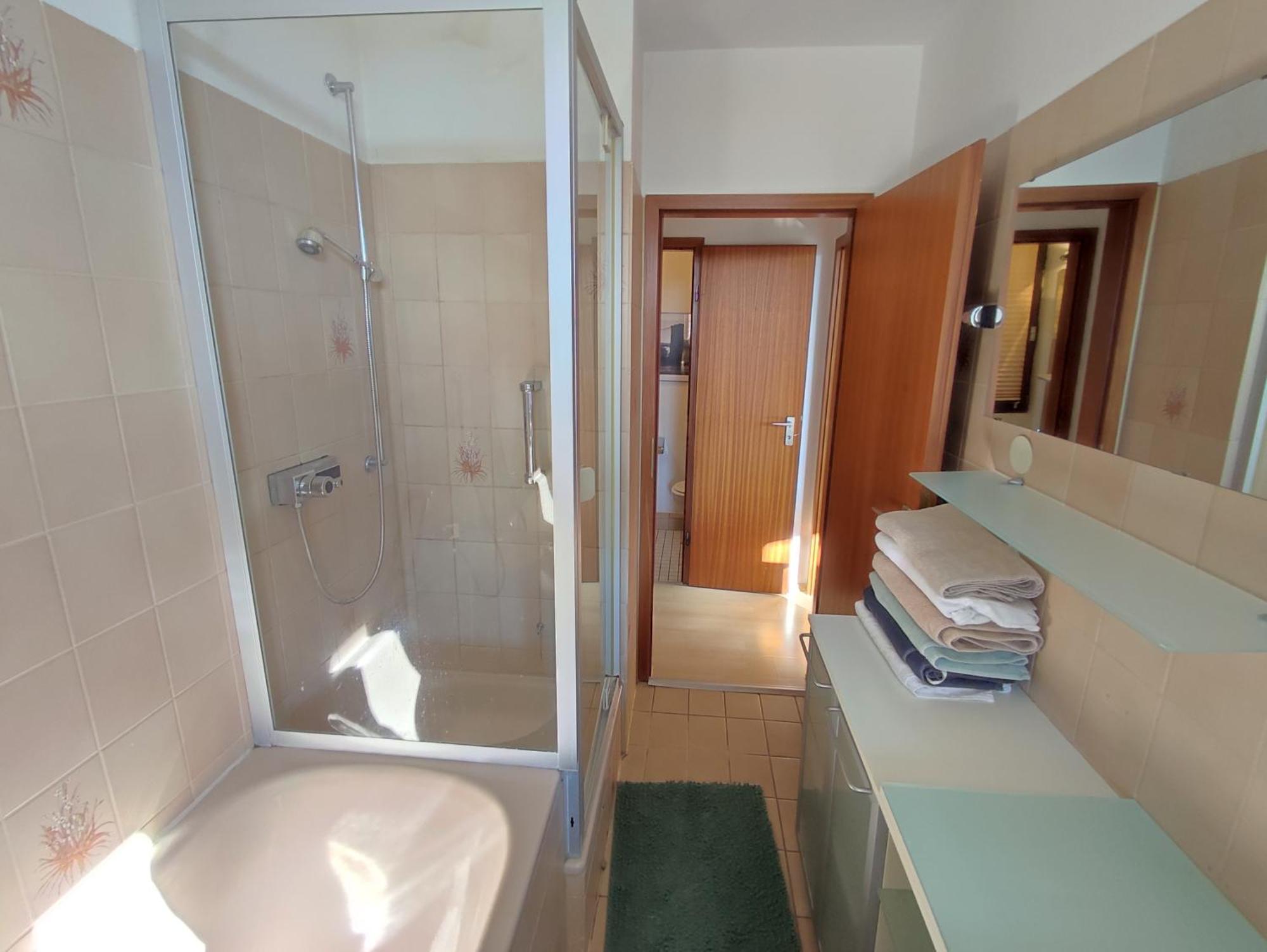 Workation Nature View Mit Balkon, Indoor Pool, Kueche Tiefgarage Auf Anfrage Висбаден Екстериор снимка