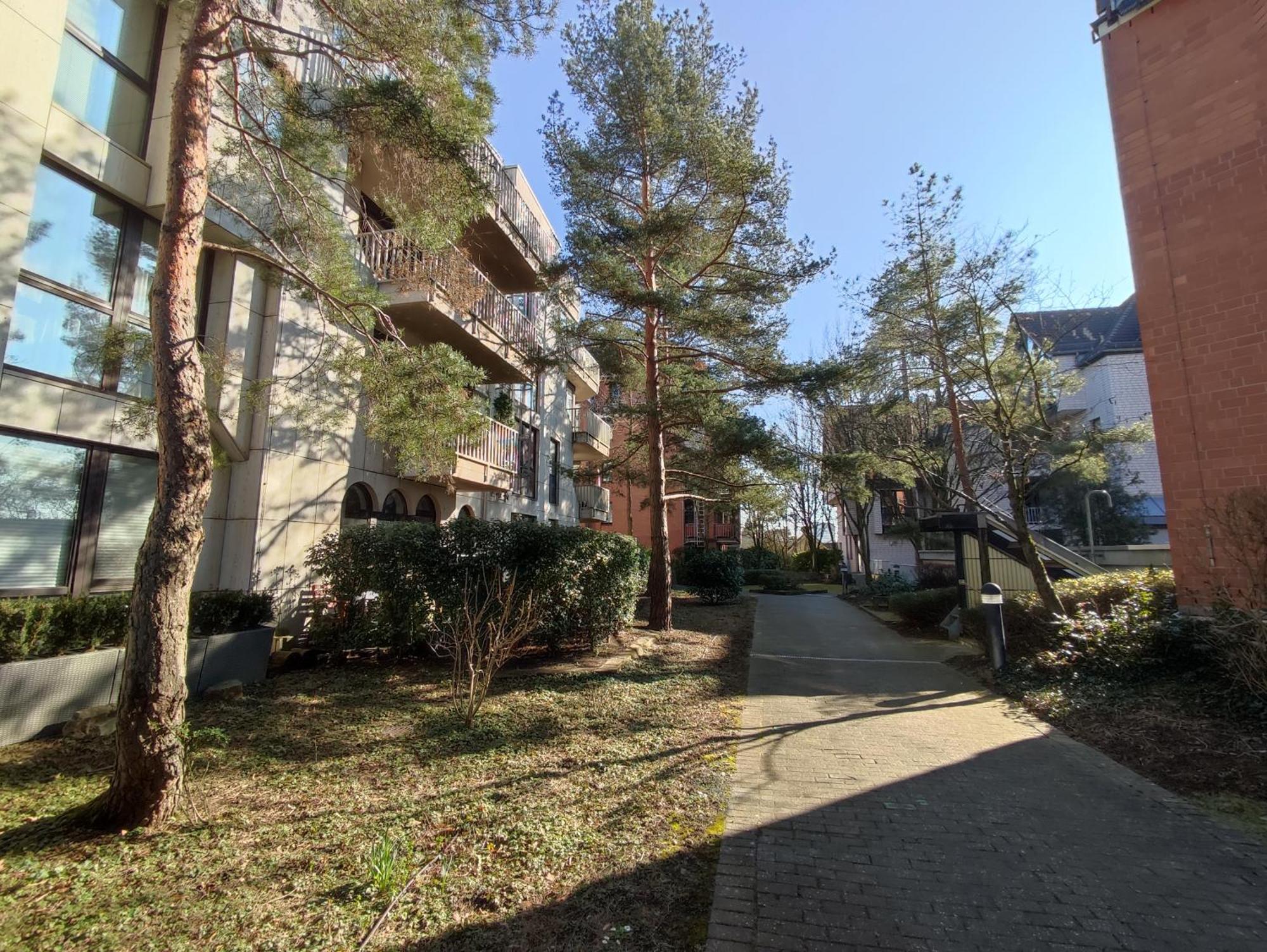 Workation Nature View Mit Balkon, Indoor Pool, Kueche Tiefgarage Auf Anfrage Висбаден Екстериор снимка